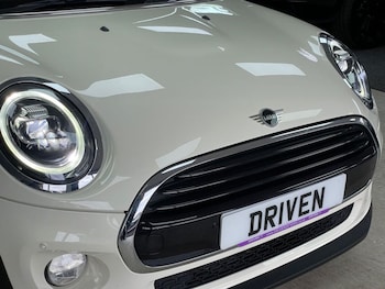 Used MINI Hatch 2019 for sale - 79345382: Photo