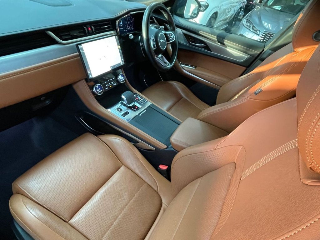 Used Jaguar F-Pace 2021 for sale - 77820565: Photo 31