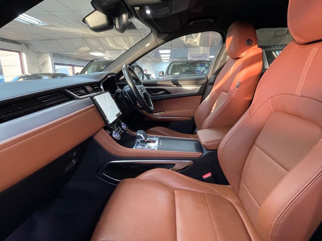 Used Jaguar F-Pace 2021 for sale - 77820565: Photo 32