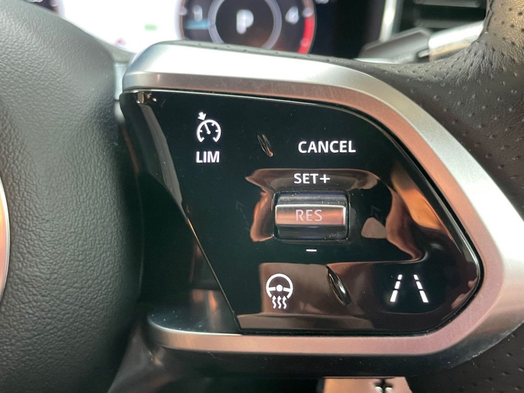 Used Jaguar F-Pace 2021 for sale - 77820565: Photo 38