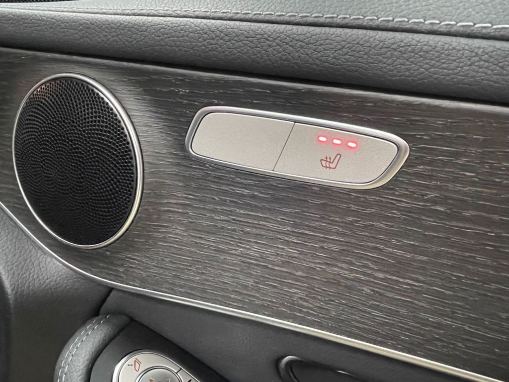 Used Mercedes-Benz GLC 2019 for sale - 76883057: Photo 28