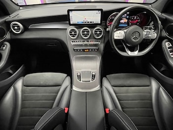 Used Mercedes-Benz GLC 2019 for sale - 76883057: Photo