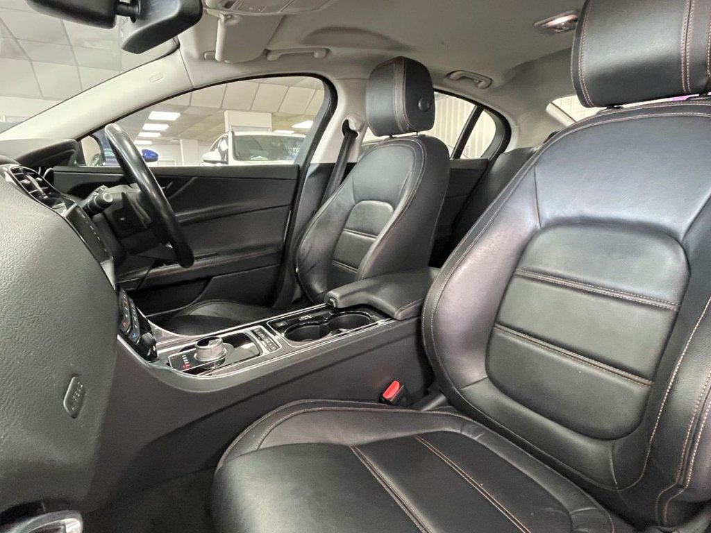 Vehicle 33