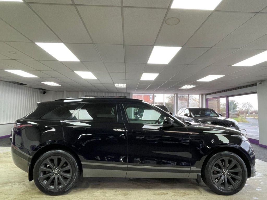 Used Land Rover Range Rover Velar 2018 for sale - 76841067: Photo 11