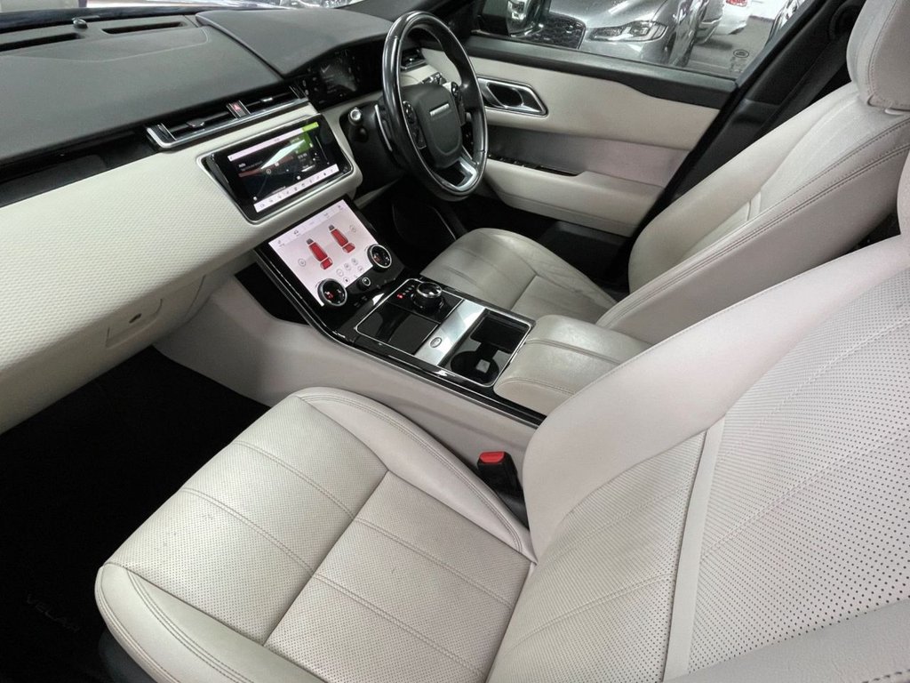 Used Land Rover Range Rover Velar 2018 for sale - 76841067: Photo 31