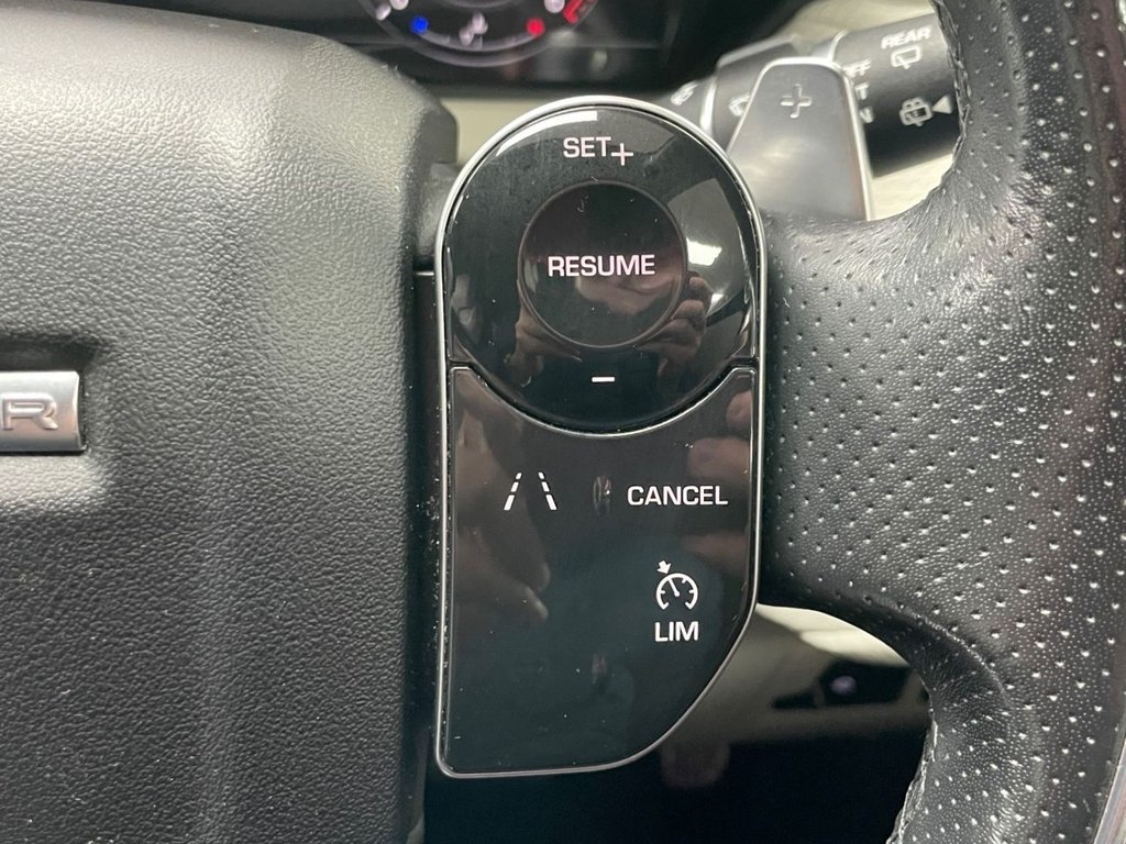 Used Land Rover Range Rover Velar 2018 for sale - 76841067: Photo 36