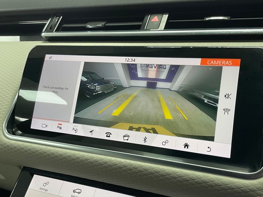 Used Land Rover Range Rover Velar 2018 for sale - 76841067: Photo 40