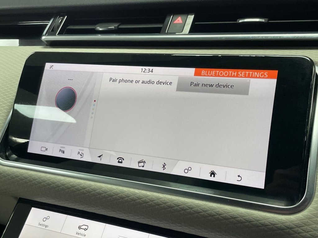 Used Land Rover Range Rover Velar 2018 for sale - 76841067: Photo 41