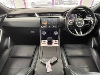 Used Jaguar F-Pace 2021 for sale - 79642827: Photo