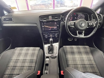 Used Volkswagen Golf 2019 for sale - 79166538: Photo