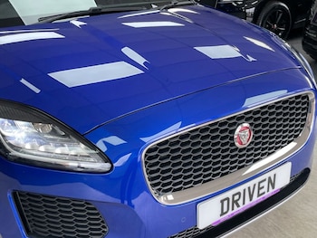 Used Jaguar E-Pace 2018 for sale - 75444040: Photo