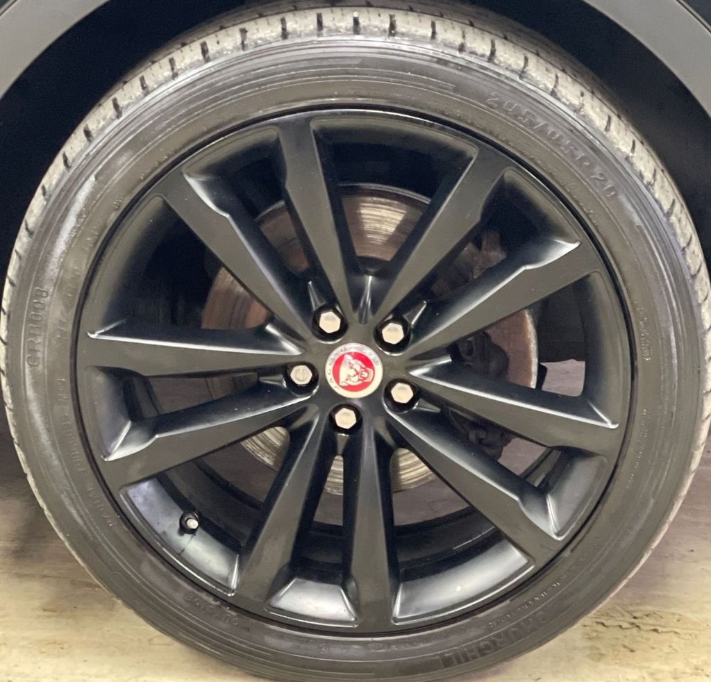 Used Jaguar E-Pace 2019 for sale - 77879717: Photo 17