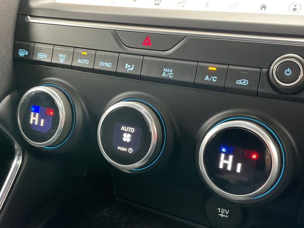 Used Jaguar E-Pace 2019 for sale - 77879717: Photo 48