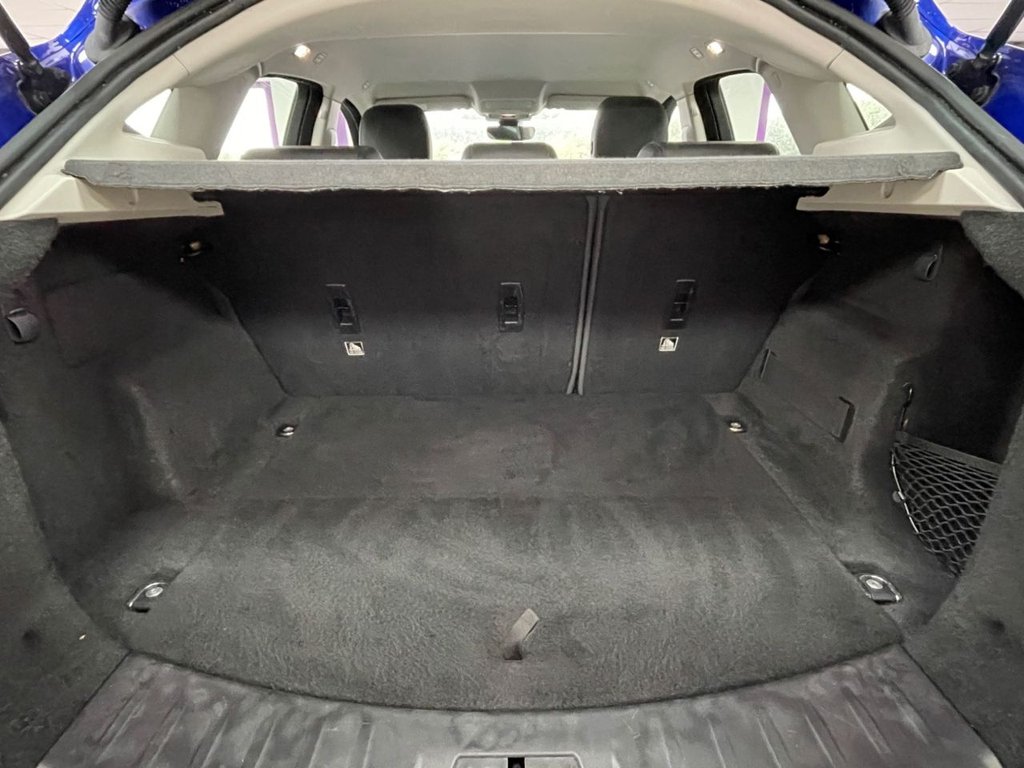 Used Jaguar E-Pace 2018 for sale - 76163595: Photo 13