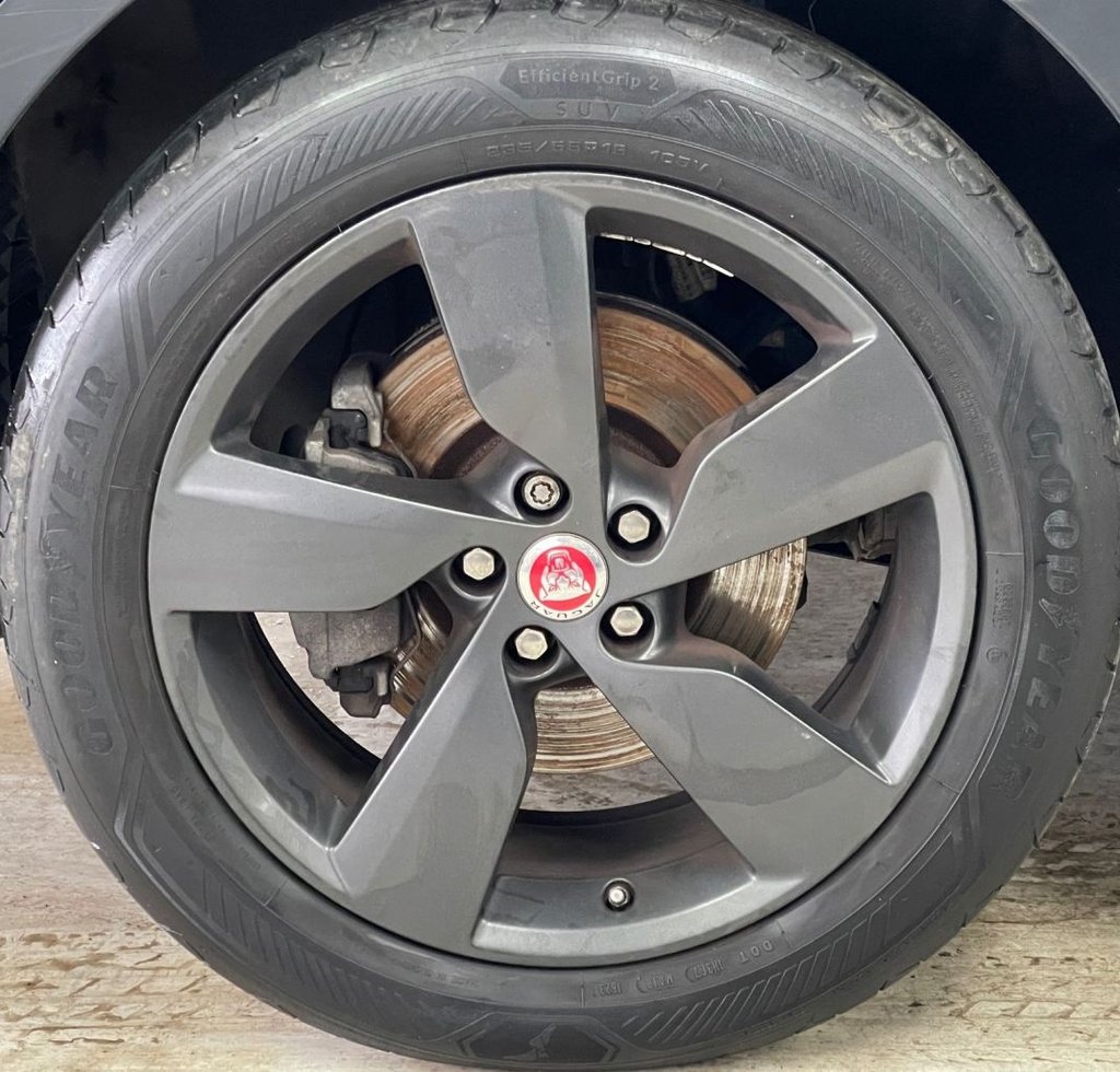 Used Jaguar E-Pace 2018 for sale - 76163595: Photo 16