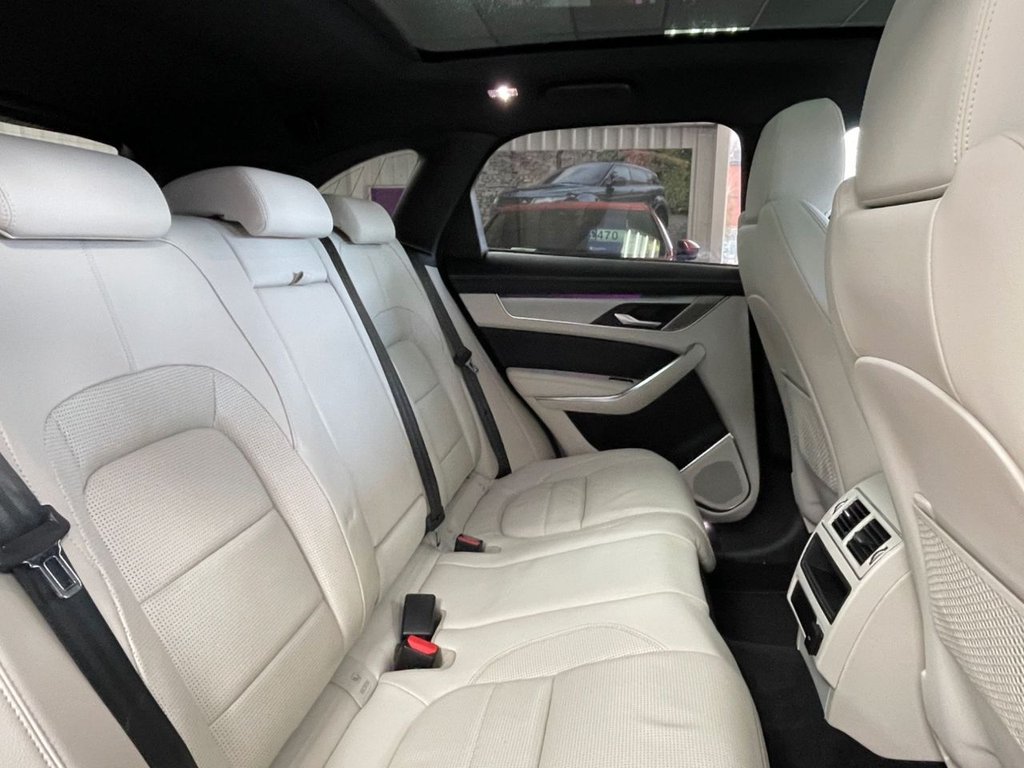 Used Jaguar F-Pace 2021 for sale - 77764619: Photo 30