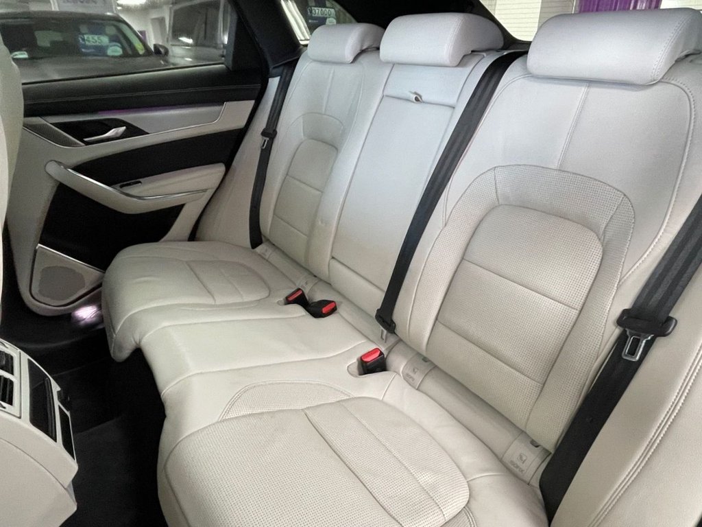 Used Jaguar F-Pace 2021 for sale - 77764619: Photo 31