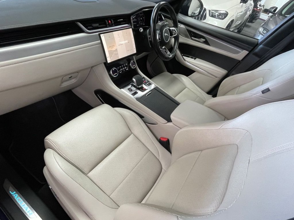 Used Jaguar F-Pace 2021 for sale - 77764619: Photo 33