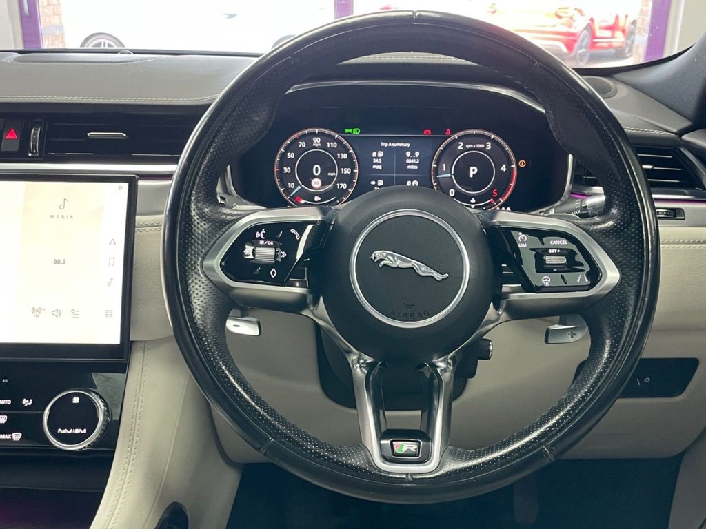 Used Jaguar F-Pace 2021 for sale - 77764619: Photo 38