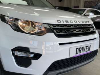 Used Land Rover Discovery Sport 2019 for sale - 74877179: Photo