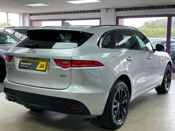 Used Jaguar F-Pace 2018 for sale - 75716721: Photo 11