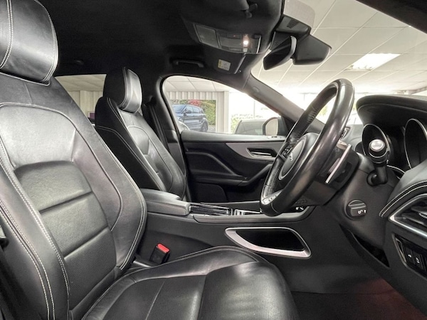 Used Jaguar F-Pace 2018 for sale - 75716721: Photo 26