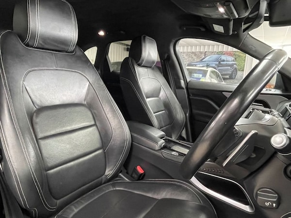 Used Jaguar F-Pace 2018 for sale - 75716721: Photo 27
