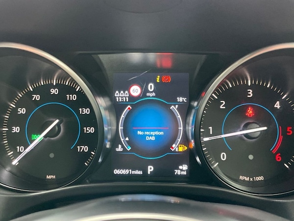 Used Jaguar F-Pace 2018 for sale - 75716721: Photo 38