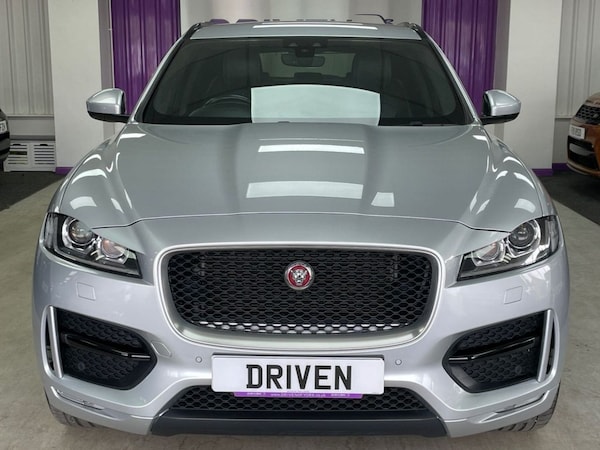 Used Jaguar F-Pace 2018 for sale - 75716721: Photo 7