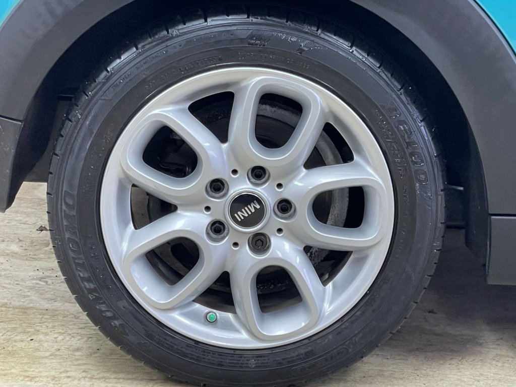 Used MINI Convertible 2019 for sale - 77520499: Photo 25