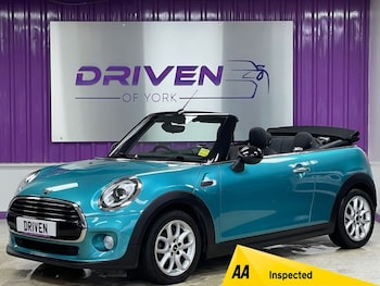 Used MINI Convertible 2019 for sale - 77520499: Photo