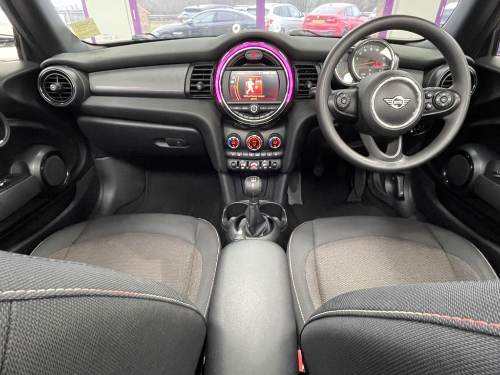 Used MINI Convertible 2019 for sale - 77520499: Photo 3