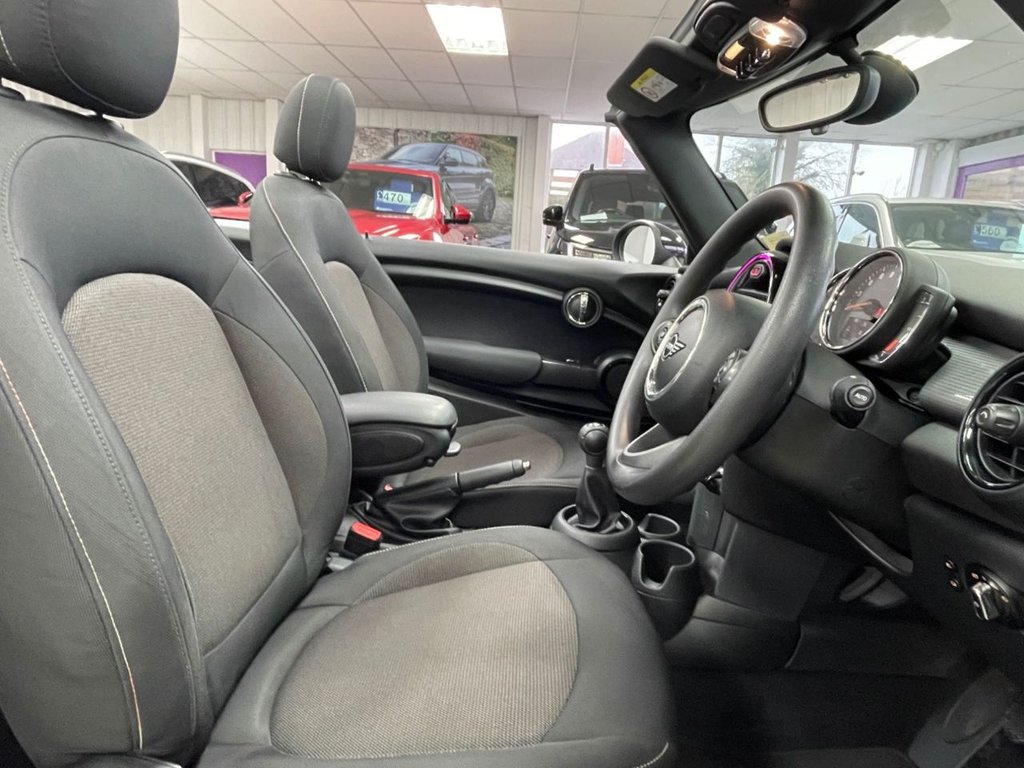 Used MINI Convertible 2019 for sale - 77520499: Photo 34