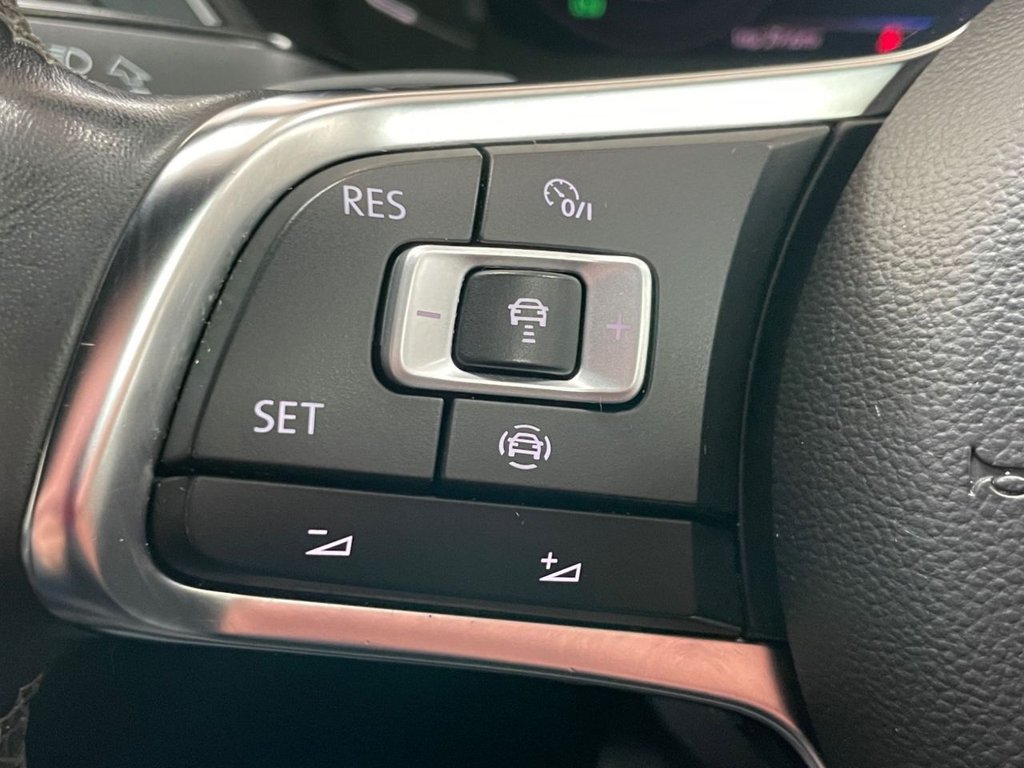 Used Volkswagen Tiguan 2019 for sale - 77275671: Photo 41