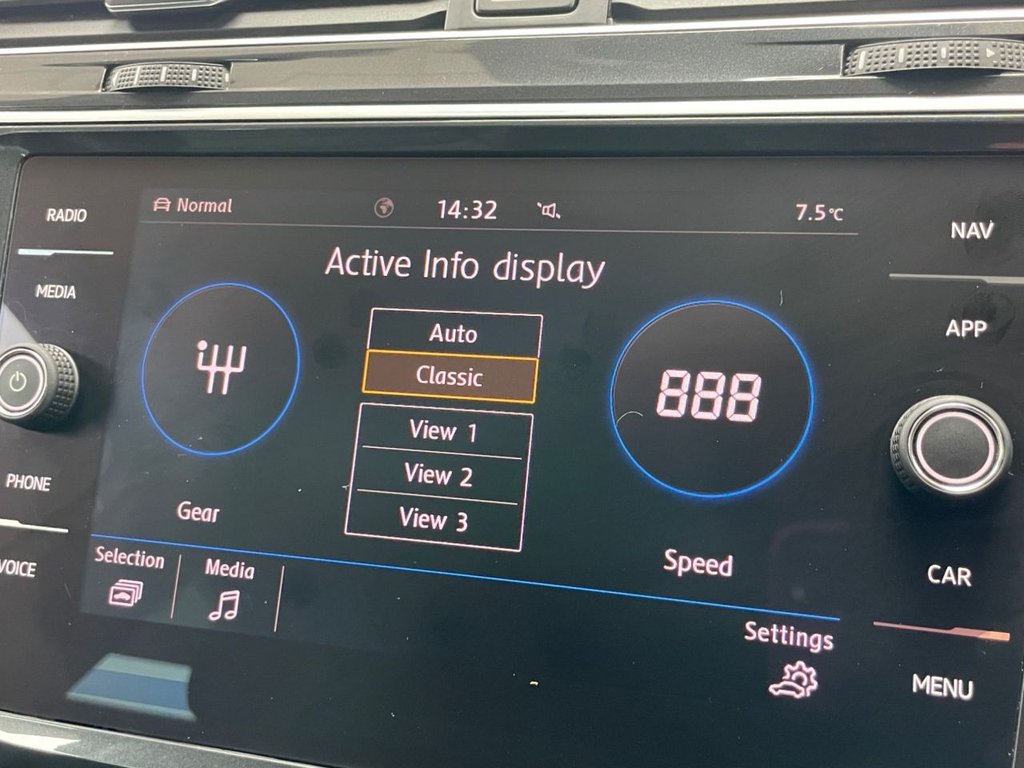 Used Volkswagen Tiguan 2019 for sale - 77275671: Photo 48