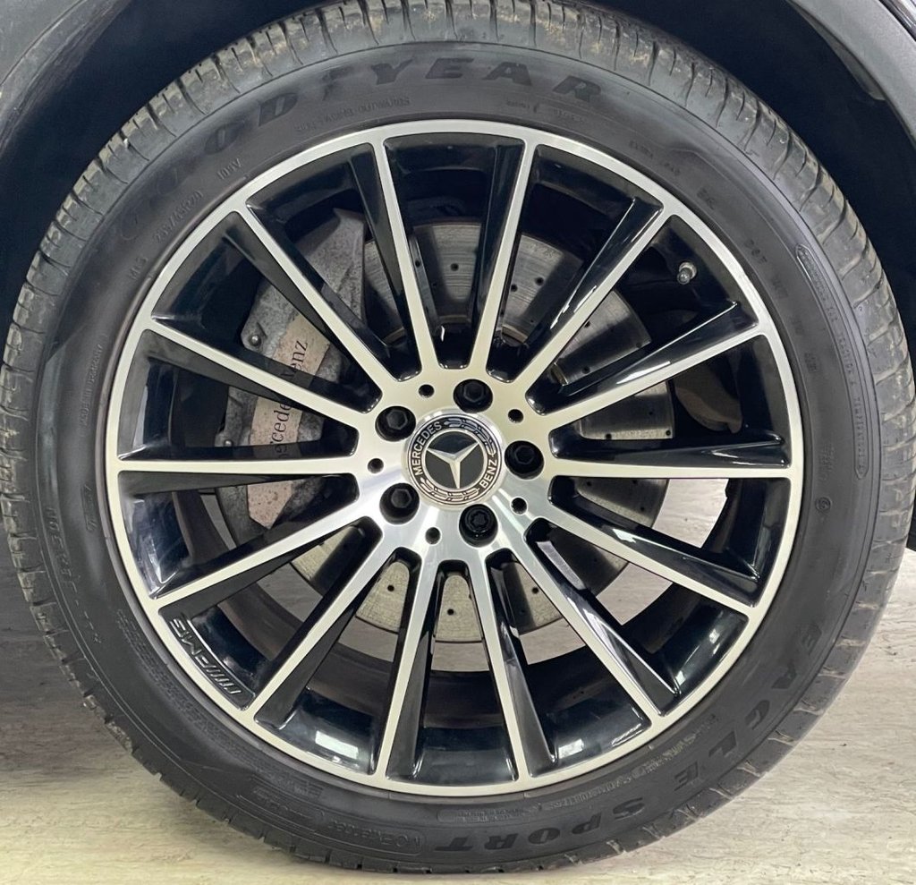 Used Mercedes-Benz GLC 2019 for sale - 76739897: Photo 18