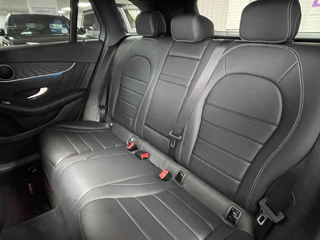 Used Mercedes-Benz GLC 2019 for sale - 76739897: Photo 31