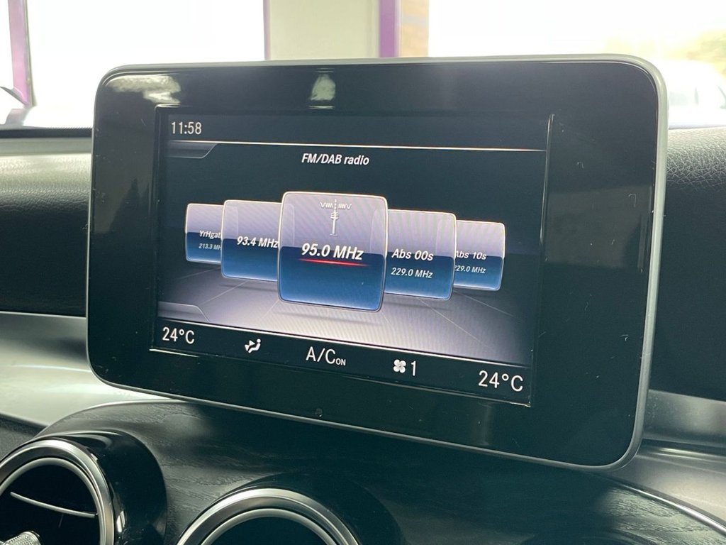 Used Mercedes-Benz GLC 2019 for sale - 76739897: Photo 42