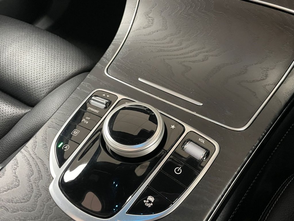 Used Mercedes-Benz GLC 2019 for sale - 76739897: Photo 47