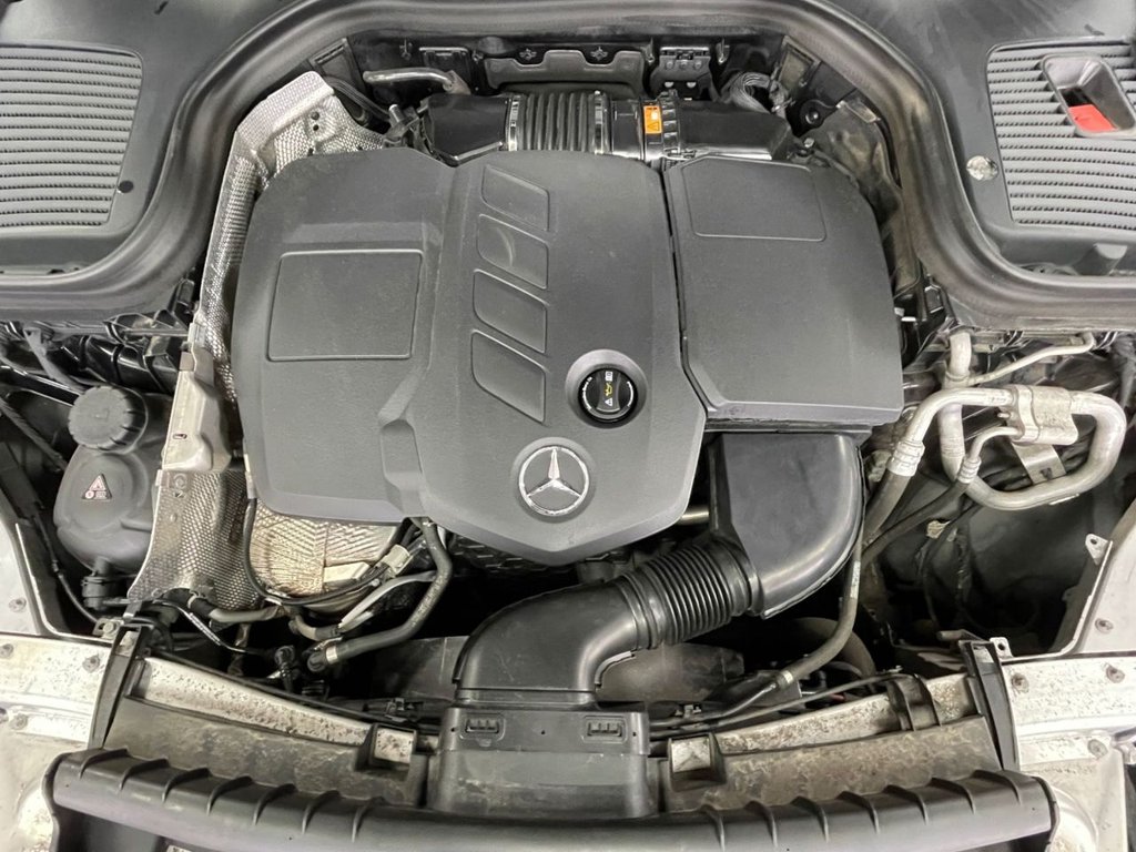 Used Mercedes-Benz GLC 2020 for sale - 76520379: Photo 16