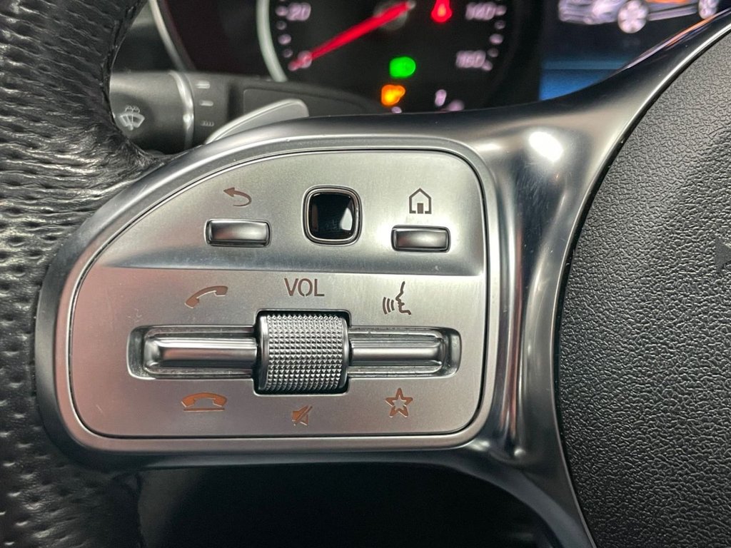 Used Mercedes-Benz GLC 2020 for sale - 76520379: Photo 37