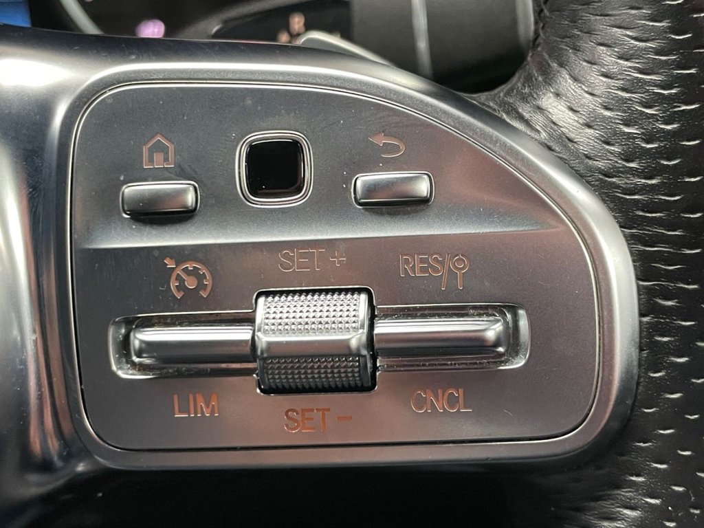 Used Mercedes-Benz GLC 2020 for sale - 76520379: Photo 38