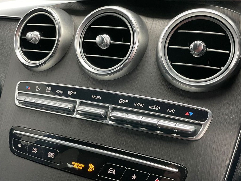 Used Mercedes-Benz GLC 2020 for sale - 76520379: Photo 45