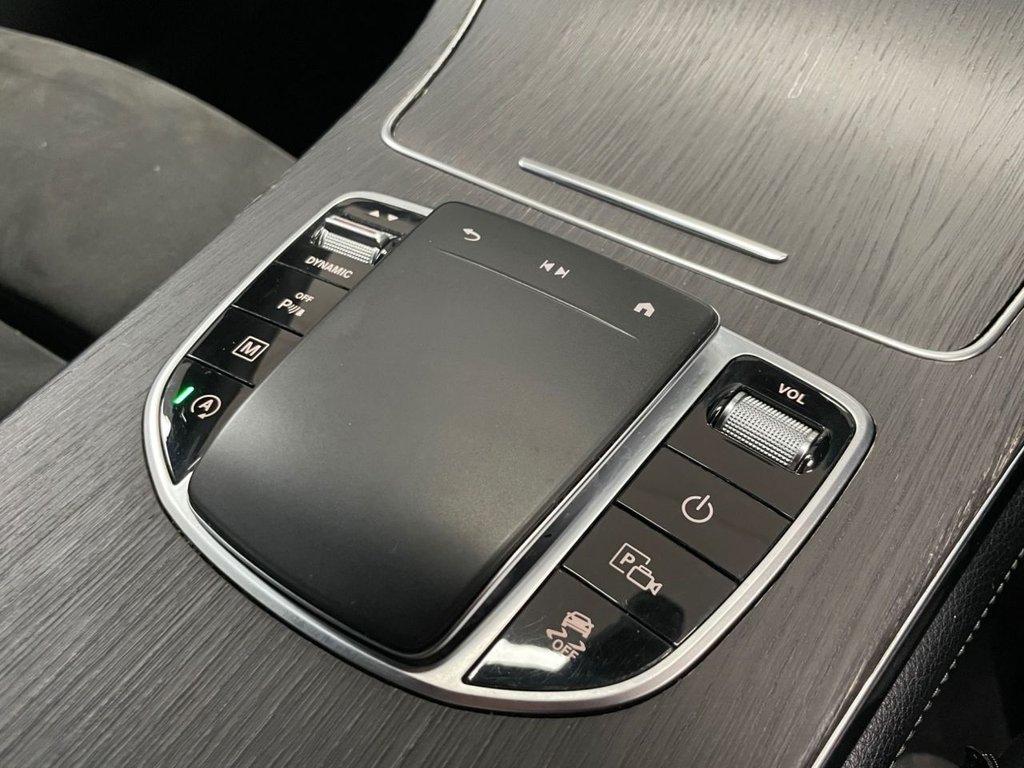 Used Mercedes-Benz GLC 2020 for sale - 76520379: Photo 46