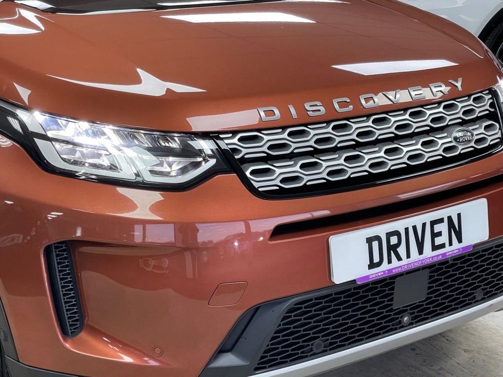 Used Land Rover Discovery Sport 2021 for sale - 78002349: Photo 4
