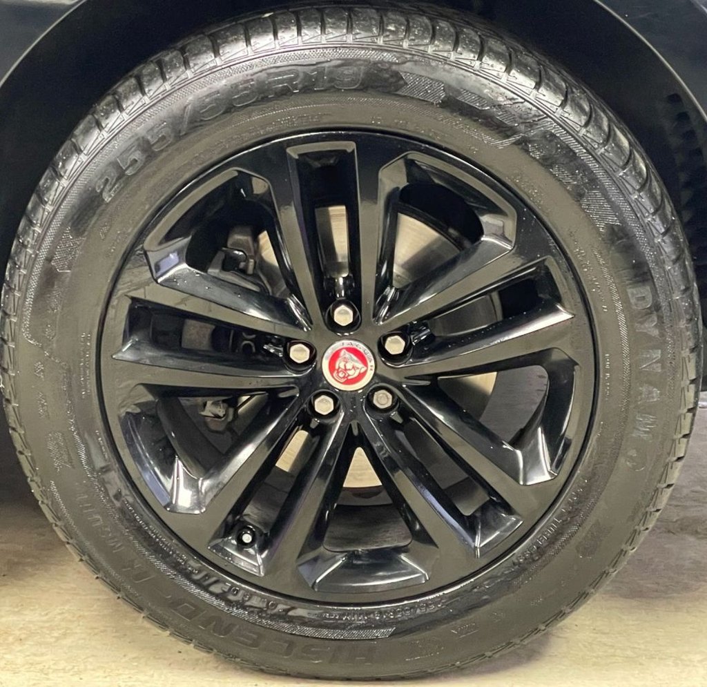 Used Jaguar F-Pace 2019 for sale - 77451497: Photo 13