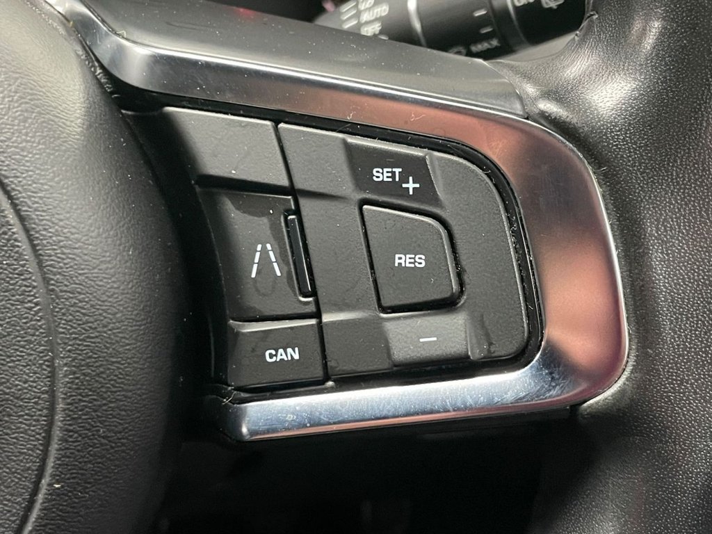 Used Jaguar F-Pace 2019 for sale - 77451497: Photo 34