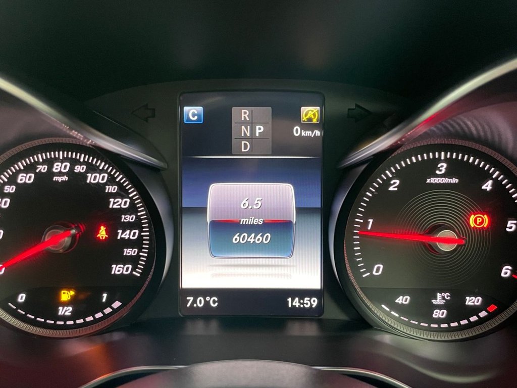 Used Mercedes-Benz C Class 2018 for sale - 77133040: Photo 40