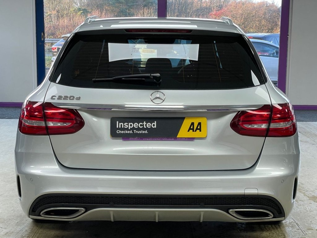 Used Mercedes-Benz C Class 2018 for sale - 77133040: Photo 9