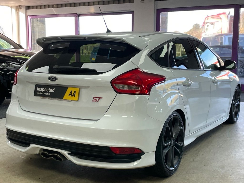 Used Ford Focus 2017 for sale - 76654727: Photo 11